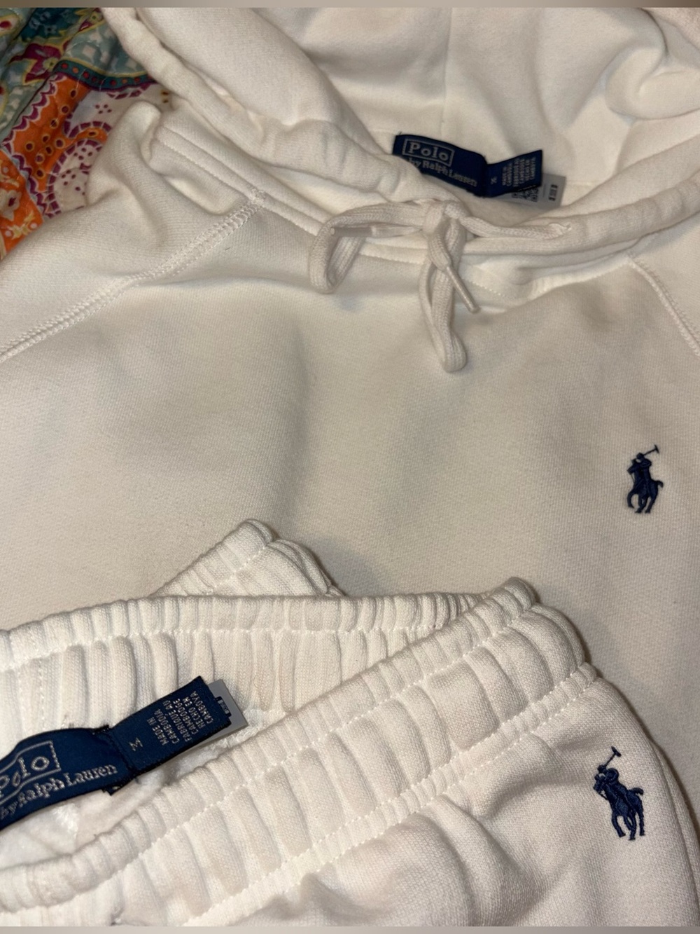 Ralph Lauren White Hoodie and Sweatpants Set with Navy Polo Logo - Picture 8 of 10
